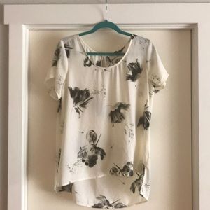 Express Black & White Floral Blouse
